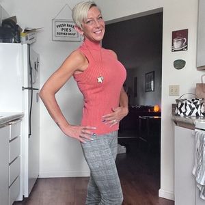 Meet your Posher, Karen